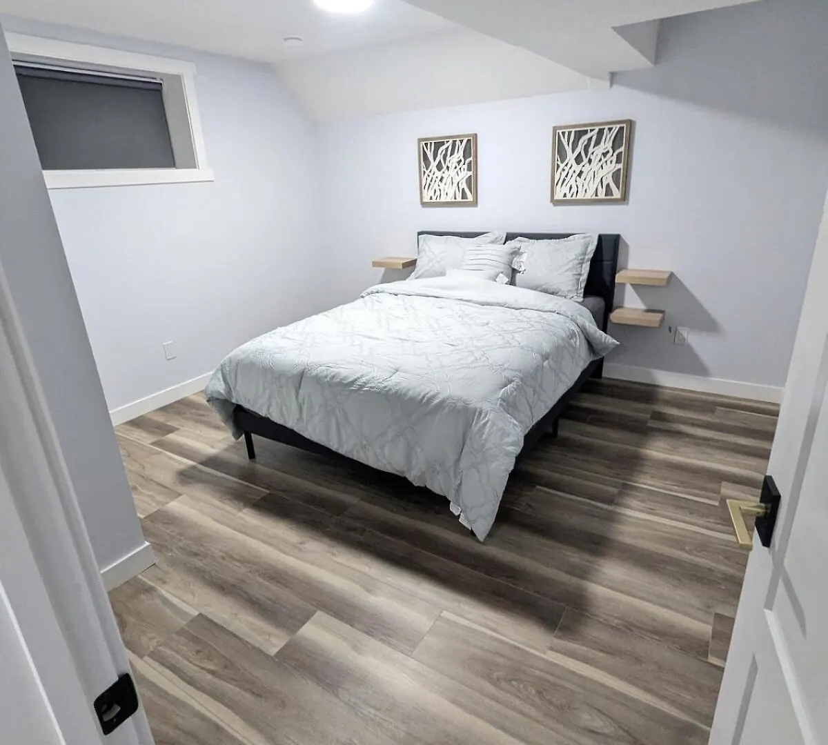 Cozy Luxury Guesthouse Retreat Edmonton Vakantiehuis