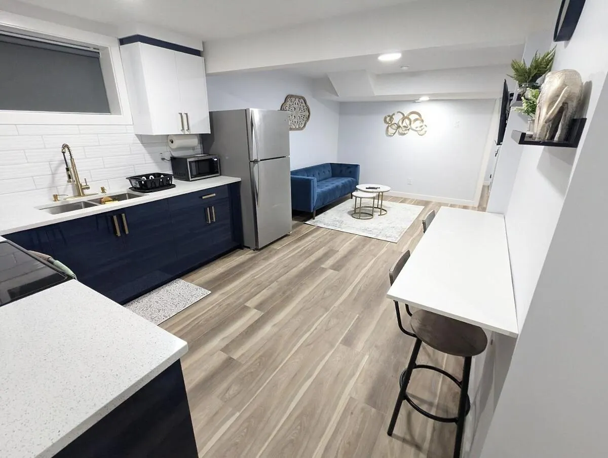 Vakantiehuis Cozy Luxury Guesthouse Retreat Edmonton